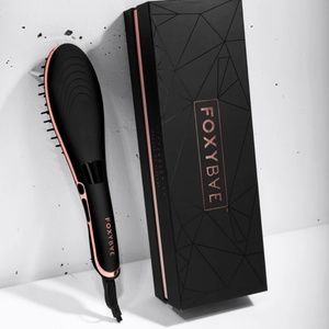 NWT!! Foxy Bae Rose Gold Straightening Brush